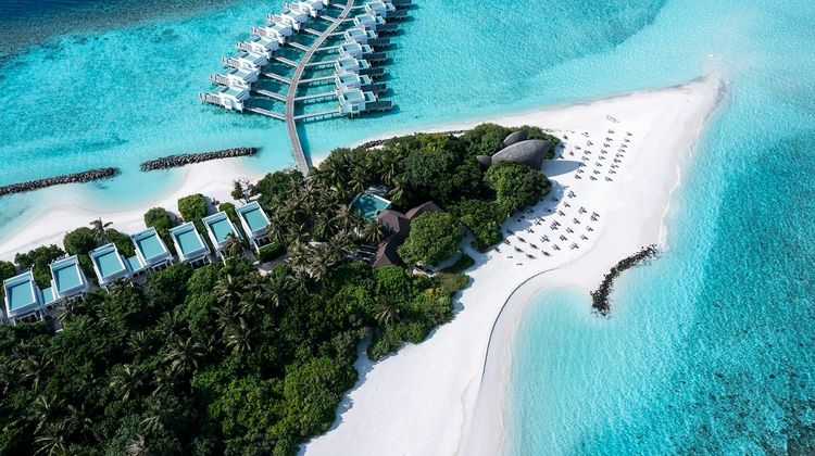 Dhigali Maldives Exterior
