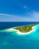 Kuramathi Island Resort