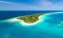 Kuramathi Island Resort