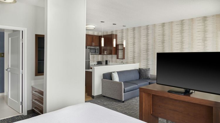 Residence Inn Charlotte Airport Suite