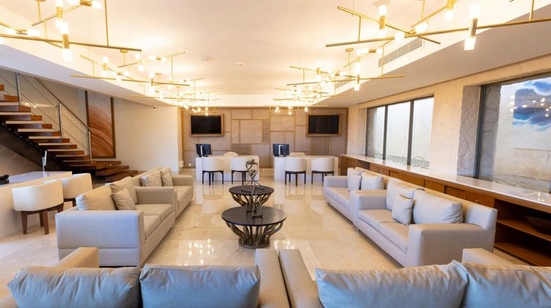 <b>Hideaway at Royalton Riviera Cancun Lobby</b>. Images powered by <a href="https://www.leonardoworldwide.com/" title="Leonardo Worldwide" target="_blank">Leonardo</a>.