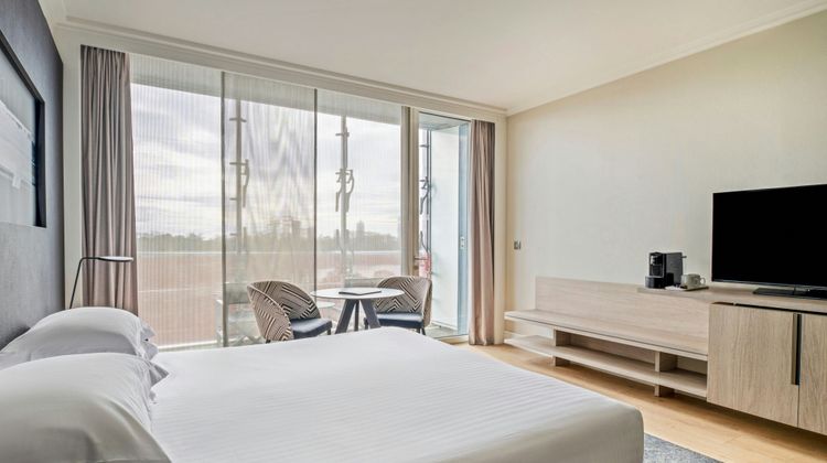 Lyon Marriott Hotel Cite Internationale Room