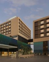 Le Meridien Surat