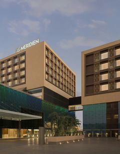 Le Meridien Surat
