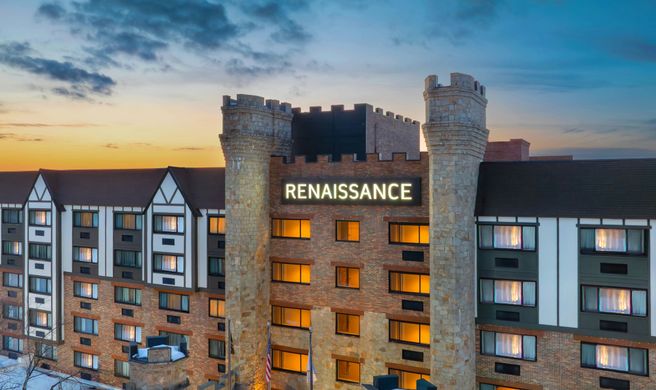 Renaissance Framingham Hotel & Conf Ctr Exterior