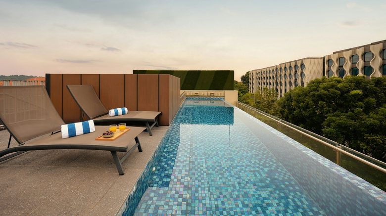 <b>Oasia Resort Sentosa Pool</b>. Images powered by <a href="https://www.leonardoworldwide.com/" title="Leonardo Worldwide" target="_blank">Leonardo</a>.