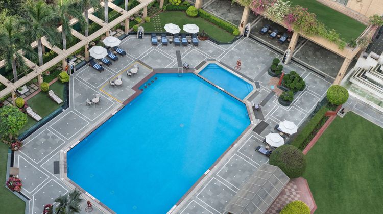 Eros Hotel New Delhi by IHG Pool