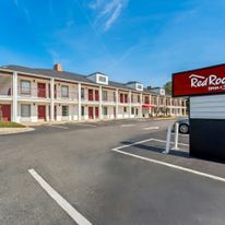 Red Roof Inn & Suites Wilson