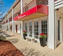 Red Roof Inn & Suites Wilson Exterior