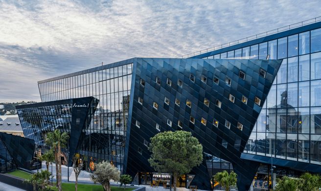 DoubleTree Nice Centre France Exterior