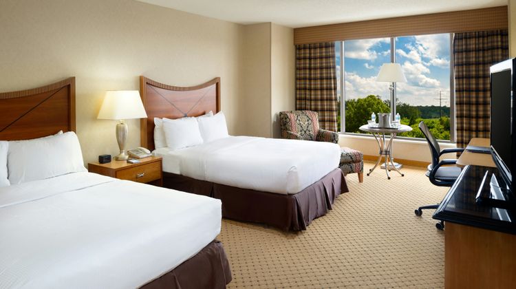 DoubleTree by Hilton Washington Dulles Room