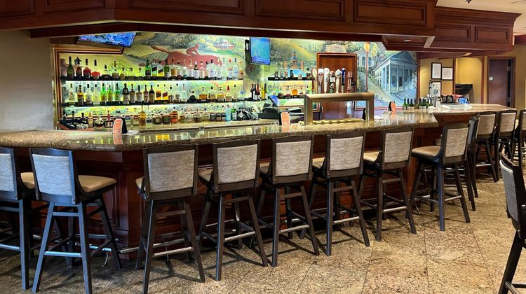 DoubleTree by Hilton Washington Dulles Restaurant