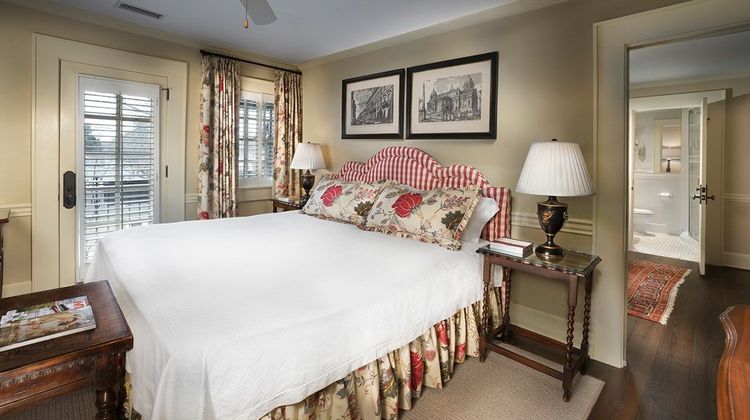 Old Edwards Inn & Spa Room