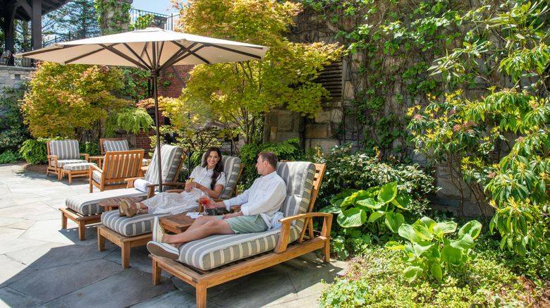 <b>Old Edwards Inn & Spa Pool</b>. Images powered by <a href="https://www.leonardoworldwide.com/" title="Leonardo Worldwide" target="_blank">Leonardo</a>.