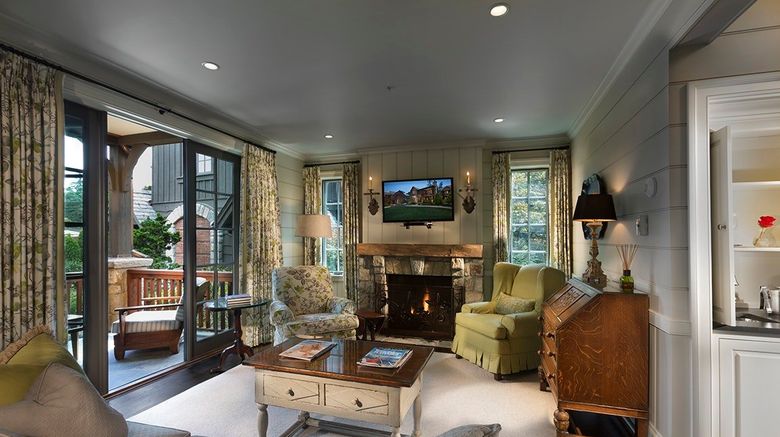 <b>Old Edwards Inn & Spa Room</b>. Images powered by <a href="https://www.leonardoworldwide.com/" title="Leonardo Worldwide" target="_blank">Leonardo</a>.