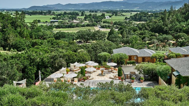 Auberge du Soleil Exterior