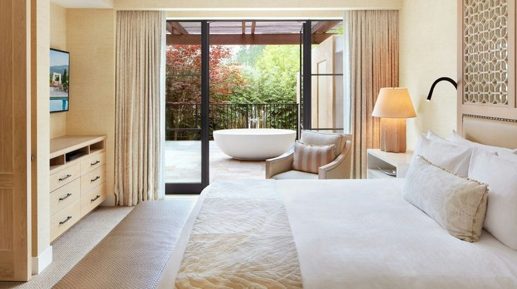 Auberge du Soleil Suite