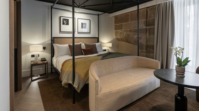 <b>Palacio de los Angeles Rioja Suite</b>. Images powered by <a href="https://www.leonardoworldwide.com/" title="Leonardo Worldwide" target="_blank">Leonardo</a>.