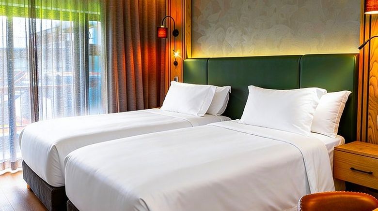 <b>Emerald Casino Resort Room</b>. Images powered by <a href="https://www.leonardoworldwide.com/" title="Leonardo Worldwide" target="_blank">Leonardo</a>.