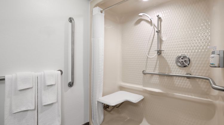Candlewood Suites Bedford - Fort Worth Room
