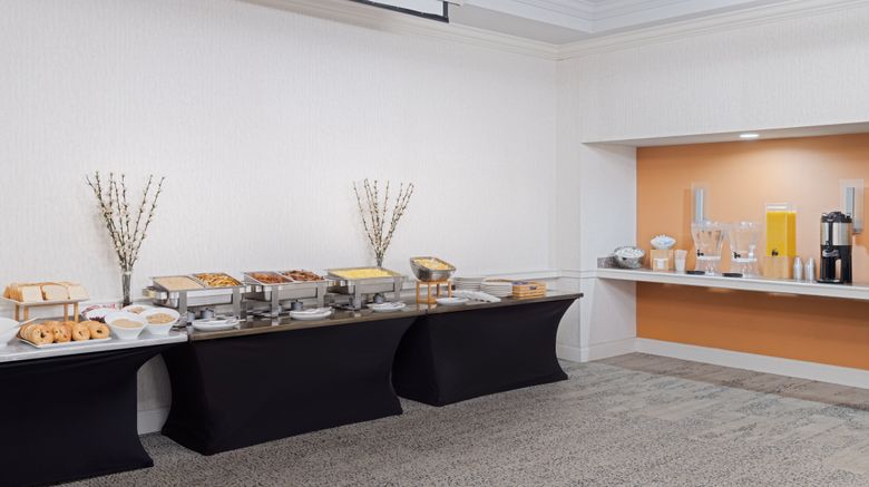 <b>EVEN Hotel Sarasota-Lakewood Ranch Meeting</b>. Images powered by <a href="https://www.leonardoworldwide.com/" title="Leonardo Worldwide" target="_blank">Leonardo</a>.