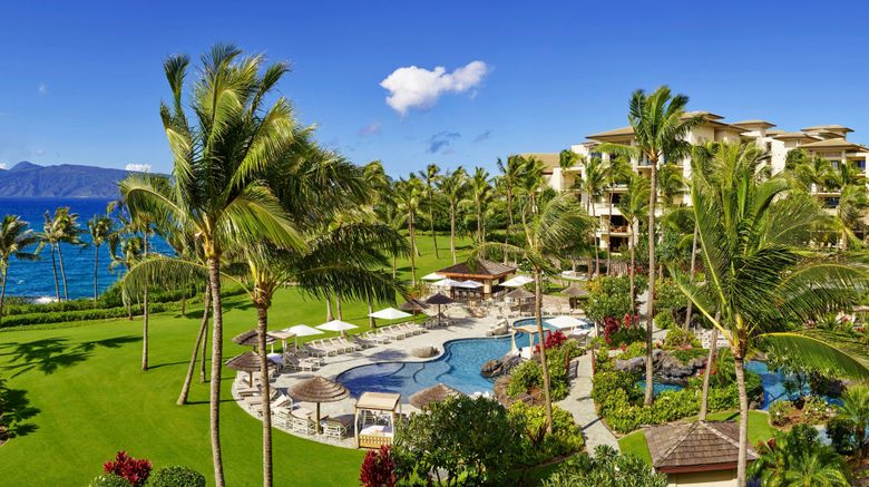 The Resort at Kapalua Bay Exterior. Images powered by <a href="https://www.leonardoworldwide.com" target="_blank" rel="noopener">Leonardo</a>.