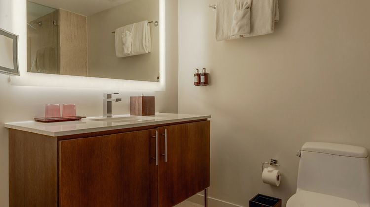Iberostar Waves Miami Beach Room