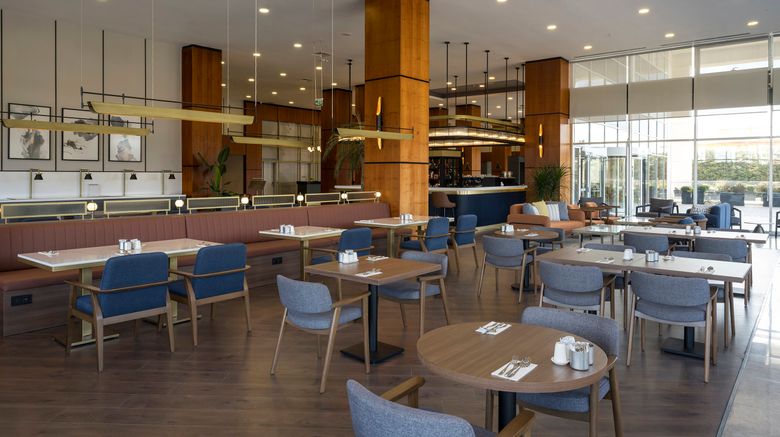 <b>Crowne Plaza West Restaurant</b>. Images powered by <a href="https://www.leonardoworldwide.com/" title="Leonardo Worldwide" target="_blank">Leonardo</a>.