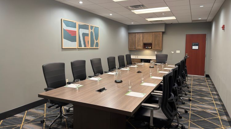 Holiday Inn Midland Meeting
