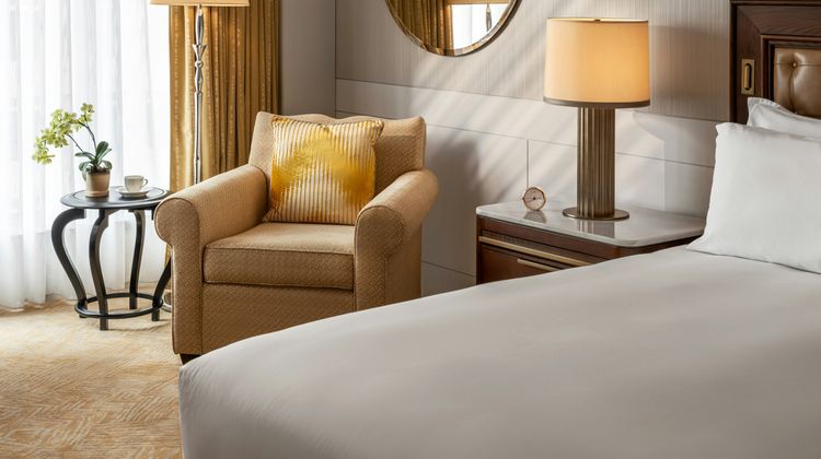 Mandarin Oriental, Hong Kong Room