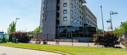 Bastion Hotel Rotterdam-Rhoon Exterior