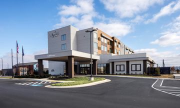 Tempo by Hilton Manassas