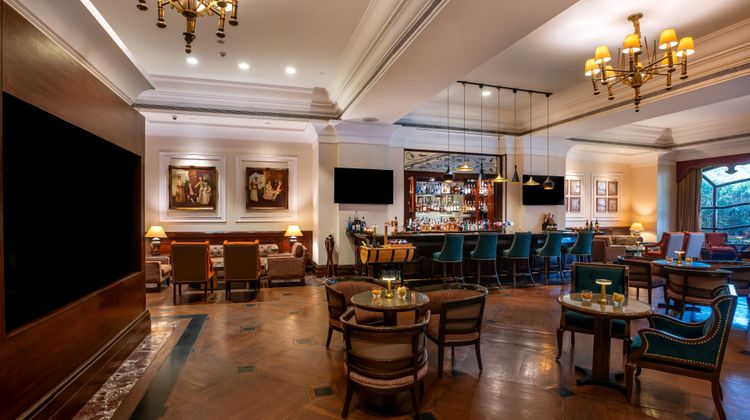 Eros Hotel New Delhi by IHG Restaurant
