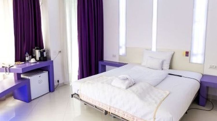 Hotel Design Christina Room