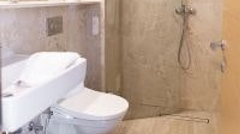 <b>Hotel Design Christina Room</b>. Images powered by <a href="https://www.leonardoworldwide.com/" title="Leonardo Worldwide" target="_blank">Leonardo</a>.