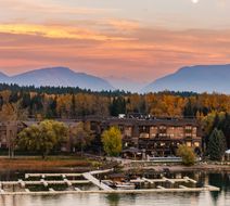 The Lodge at Whitefish Lake Exterior