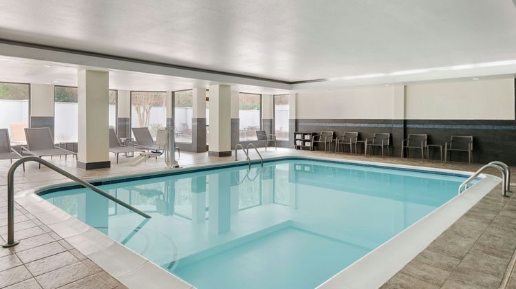 Courtyard Atlanta Suwanee Pool