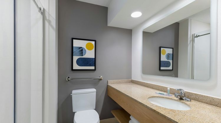 City Express by Marriott Bemidji Room