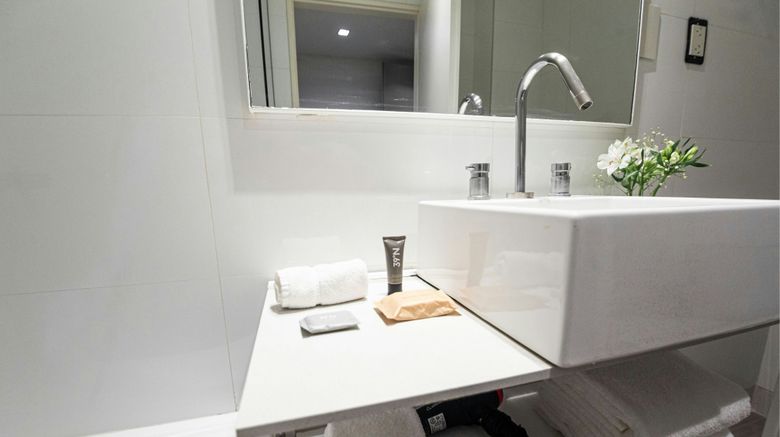 <b>City Express Plus Buenos Aires Palermo Room</b>. Images powered by <a href="https://www.leonardoworldwide.com/" title="Leonardo Worldwide" target="_blank">Leonardo</a>.