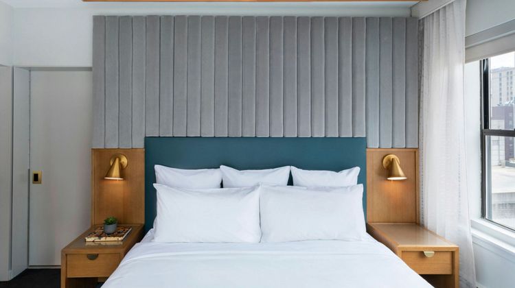 Hotel 55 Chicago Downtown Suite