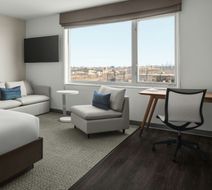 Element Harrison - Newark Room