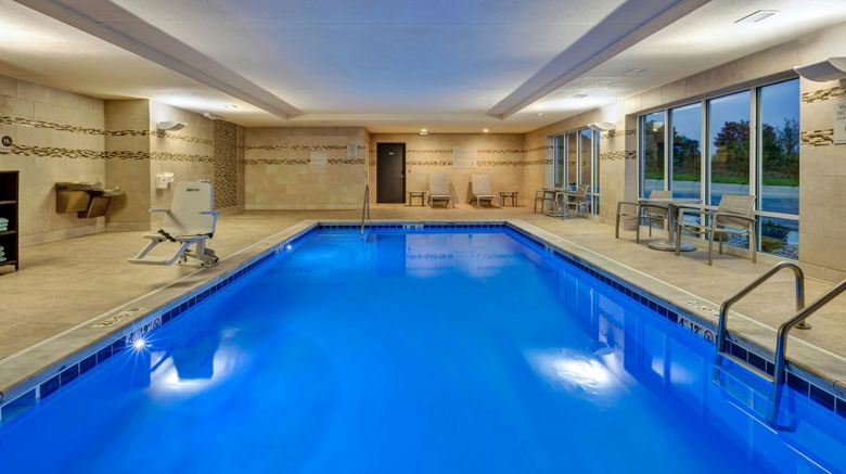 <b>TownePlace Suites Airport Southeast Pool</b>. Images powered by <a href="https://www.leonardoworldwide.com/" title="Leonardo Worldwide" target="_blank">Leonardo</a>.