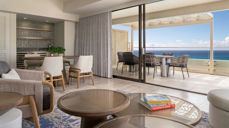 <b>Moana Surfrider, a Westin Resort & Spa Suite</b>. Images powered by <a href="https://www.leonardoworldwide.com/" title="Leonardo Worldwide" target="_blank">Leonardo</a>.