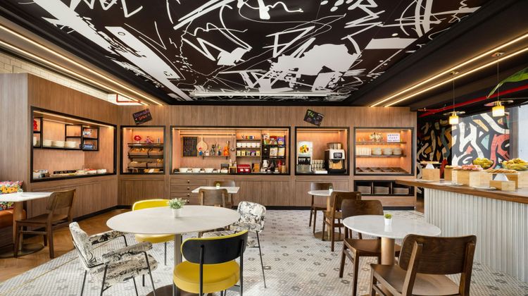 Moxy Paris La Villette Restaurant