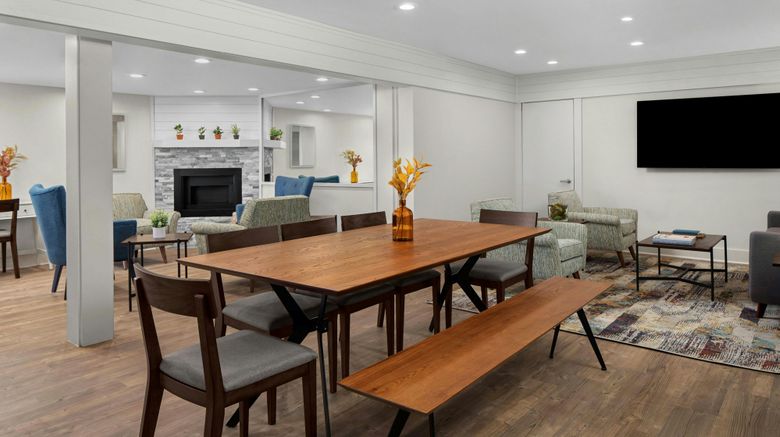 <b>Carlsbad by the Sea Resort Suite</b>. Images powered by <a href="https://www.leonardoworldwide.com/" title="Leonardo Worldwide" target="_blank">Leonardo</a>.