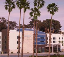 Residence Inn Ventura Beach Exterior