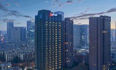 The Fairway Place- Marriott Exec Apts