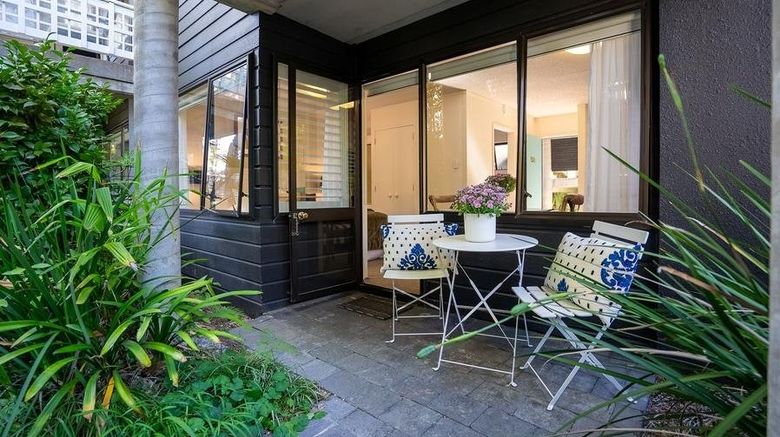 <b>Emerald Inn on Takapuna Beach Lobby</b>. Images powered by <a href="https://www.leonardoworldwide.com/" title="Leonardo Worldwide" target="_blank">Leonardo</a>.