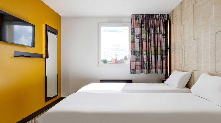 B&B Hotel Reims Tinqueux Exterior