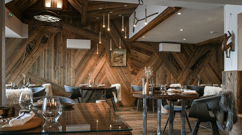 <b>Yoann Conte - Au Bord du Lac Restaurant</b>. Images powered by <a href="https://www.leonardoworldwide.com/" title="Leonardo Worldwide" target="_blank">Leonardo</a>.